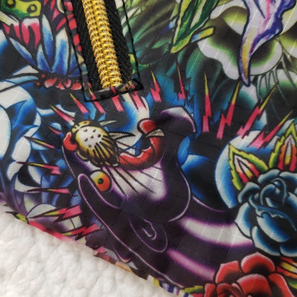 ED HARDY BY CHRISTIAN AUDIGIER FLORAL PANTHER TATOO PRINT TOTE BAG - Picture 13 of 13